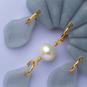 Flower Spring Pearl Earrings